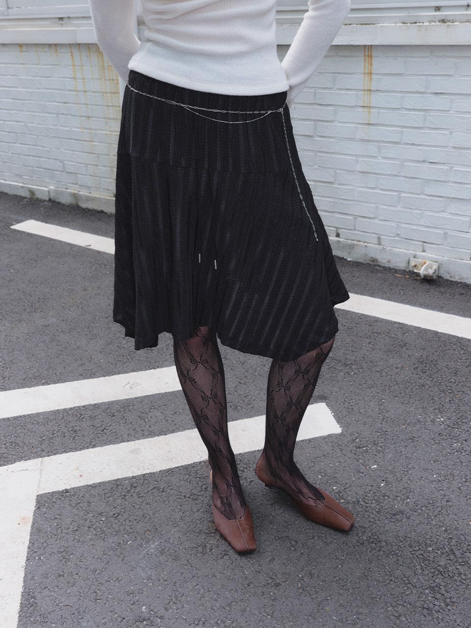 ARIA FLARED MIDI SKIRT_BLACK