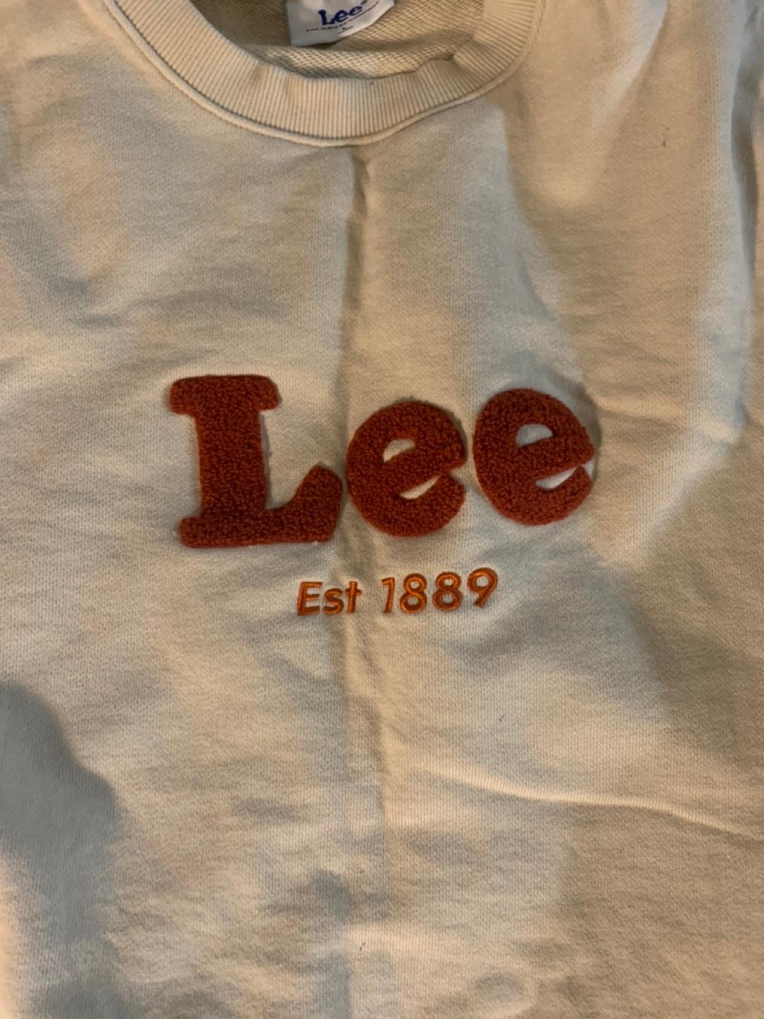 Lee 부클 빈티지 로고 크루넥 베이지 맨투맨