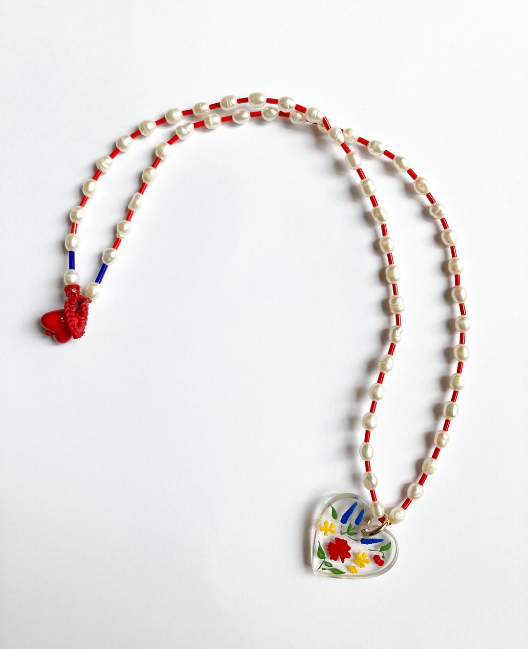 RED WILDFLOWERS necklace