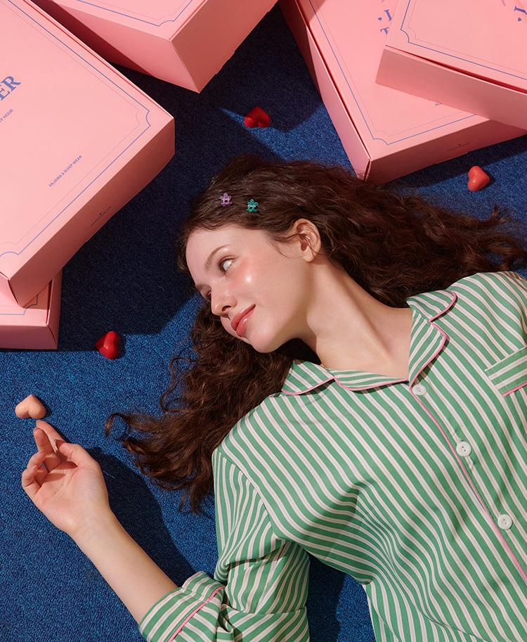 오프아워 민티 스트라이프 긴팔 파자마 세트