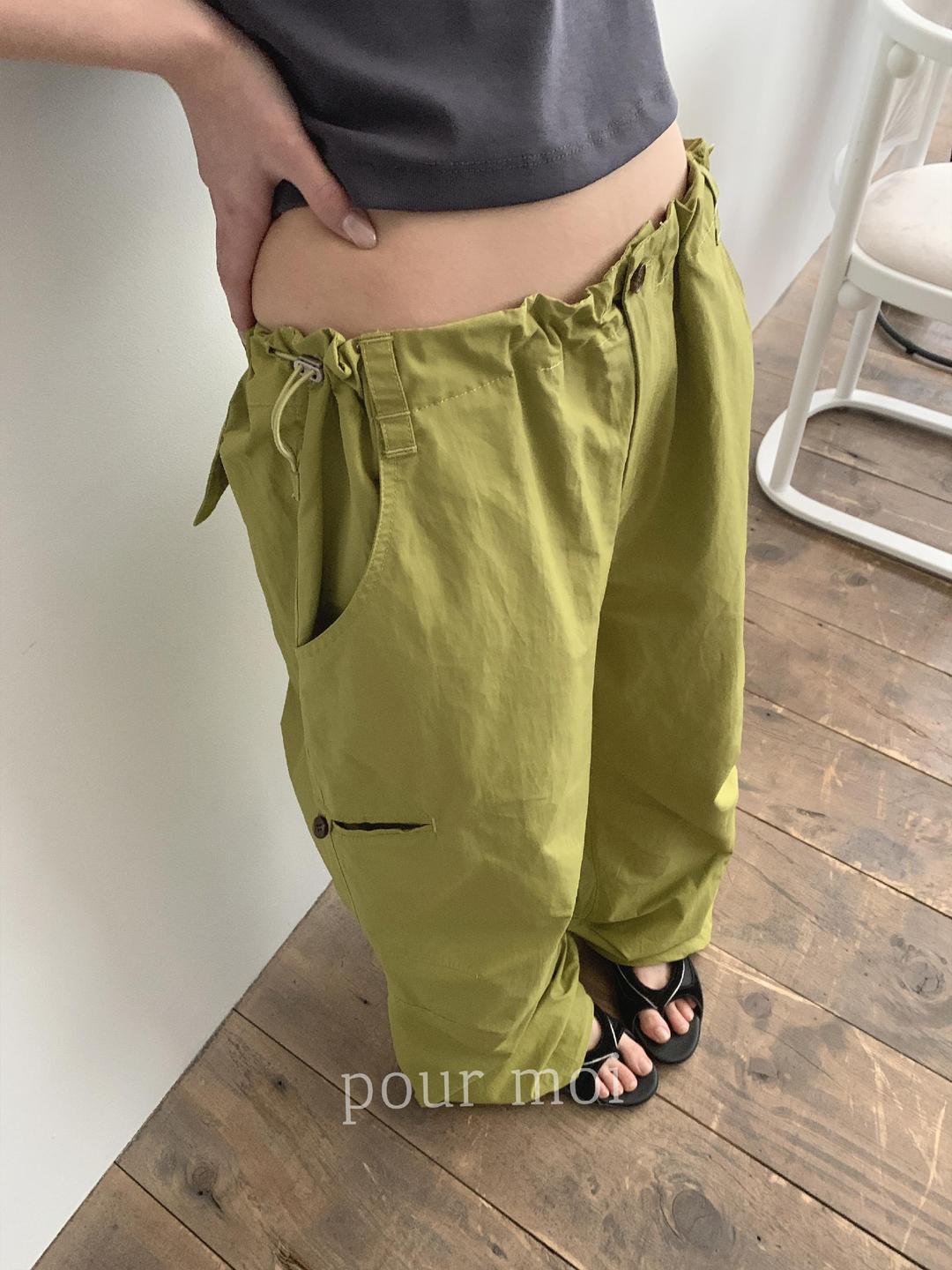 포르모어 스톤 나일론 팬츠 세미와이드 스트링 절개 로우 긴바지 (3col)