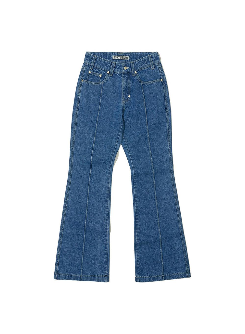 [WOMEN] LOWRISE PINTUCK BOOT CUT JEANS_MID BLUE