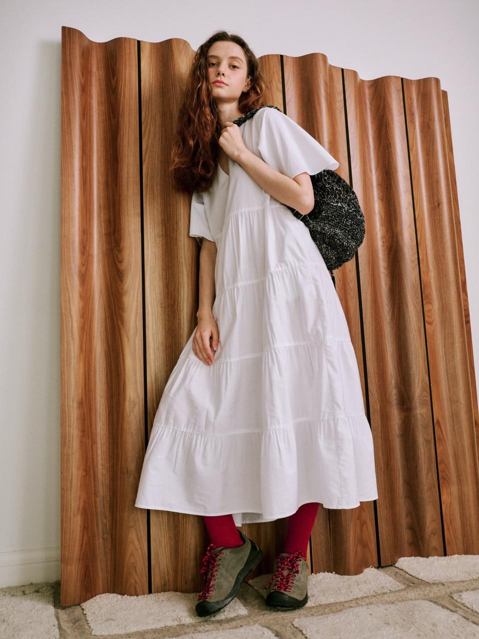 V-neck Shirring Dress, white