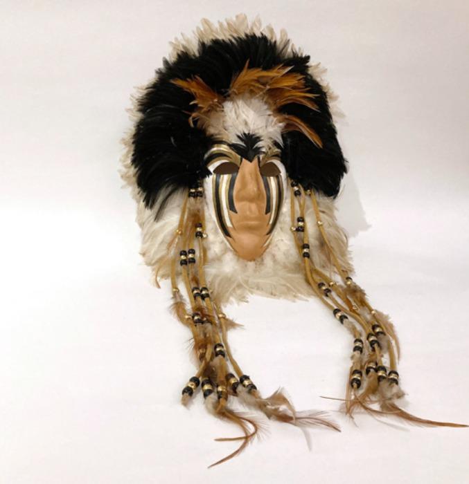 [U.S.A]80s Native american Indian warrior feather ceramic mask.