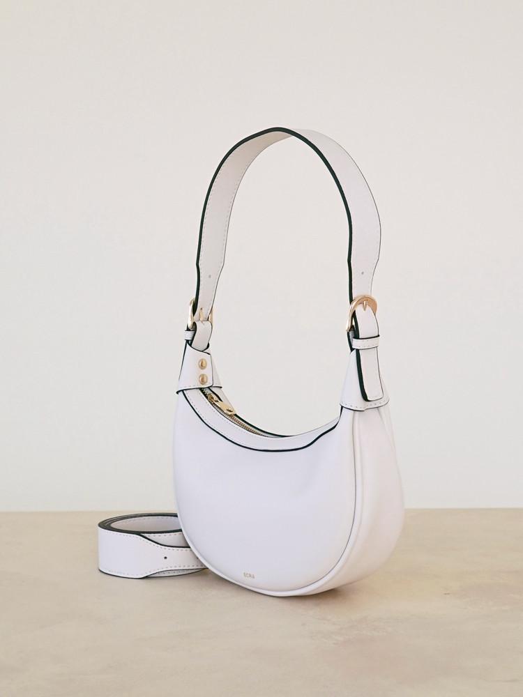 [B급 할인] HALF MOON BAG - CREAM