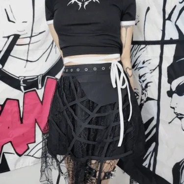 블랙 거미줄 레이스 레이어드 스커트