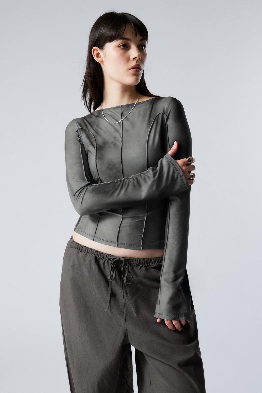 Printed Long-Sleeved Boat-neck Top