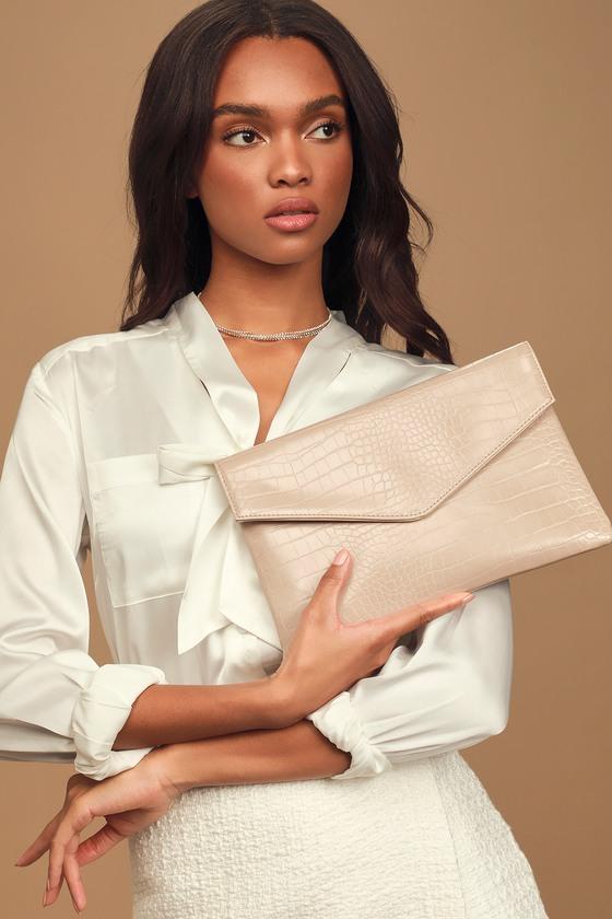Leelou Beige Crocodile Embossed Clutch
