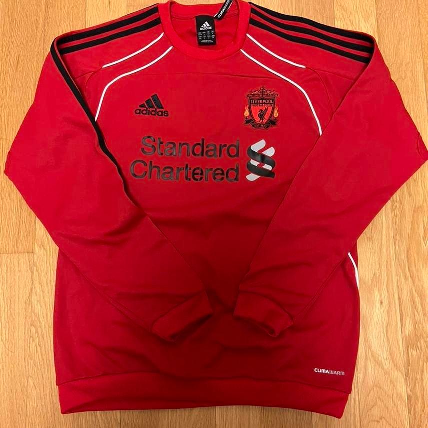 리버풀 트레이닝탑 M사이즈