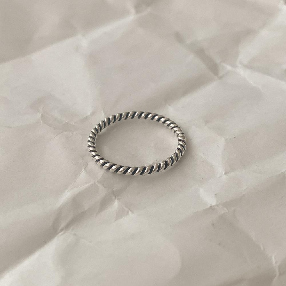 럽은 슬림 유화 꼬임 실버925 반지