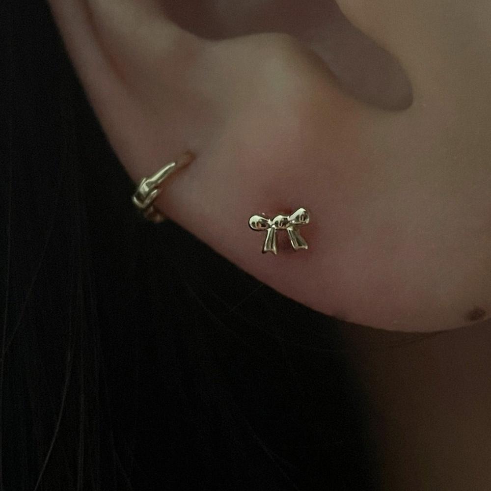 14K Mini Ribbon Piercing