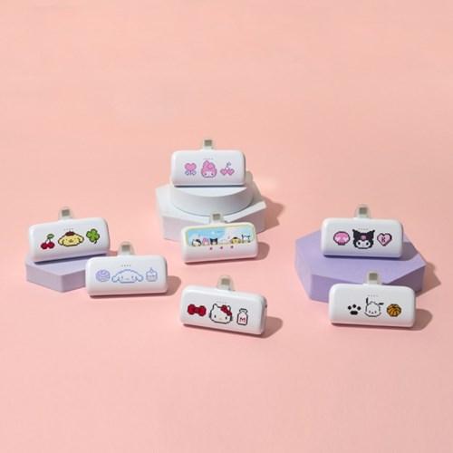 산리오캐릭터즈 PD 20W 고속충전 도킹형 보조배터리 5000mAh C타입