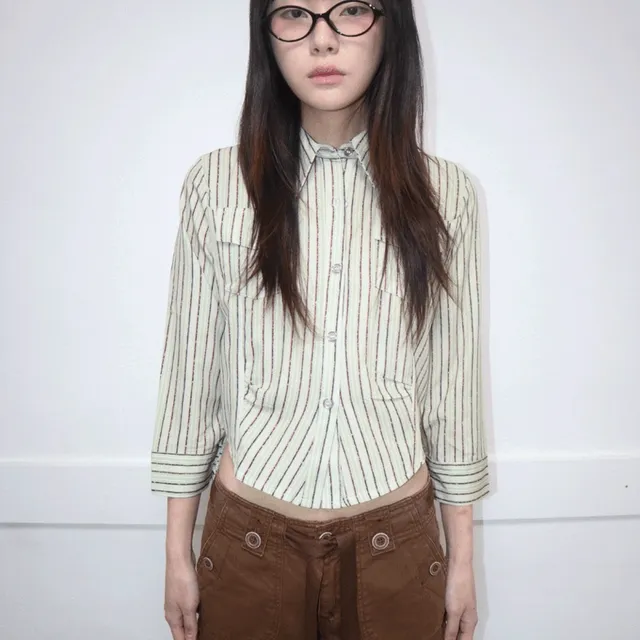 vert stripe shirts