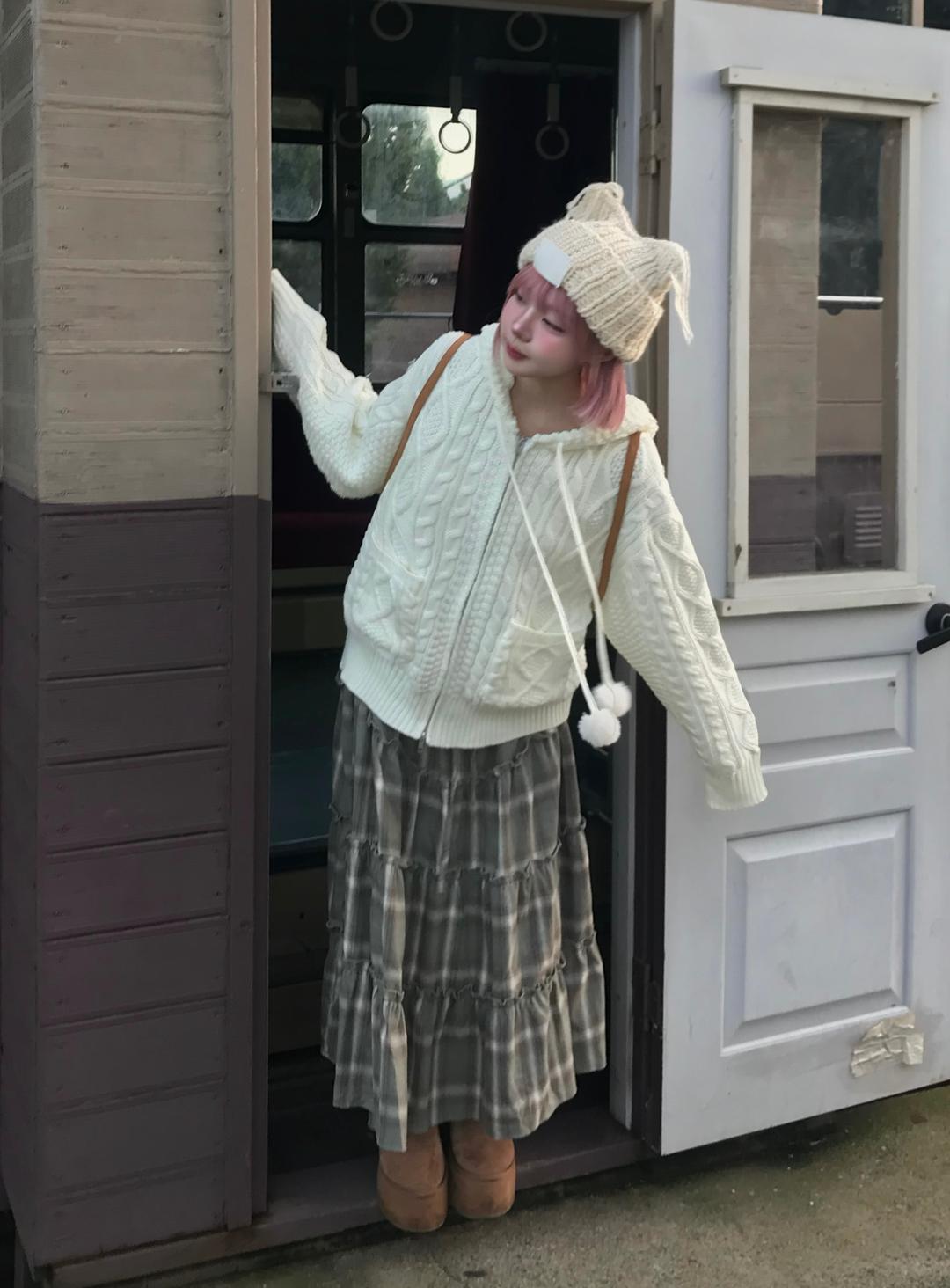 남다메이드 스노우 니트 집업