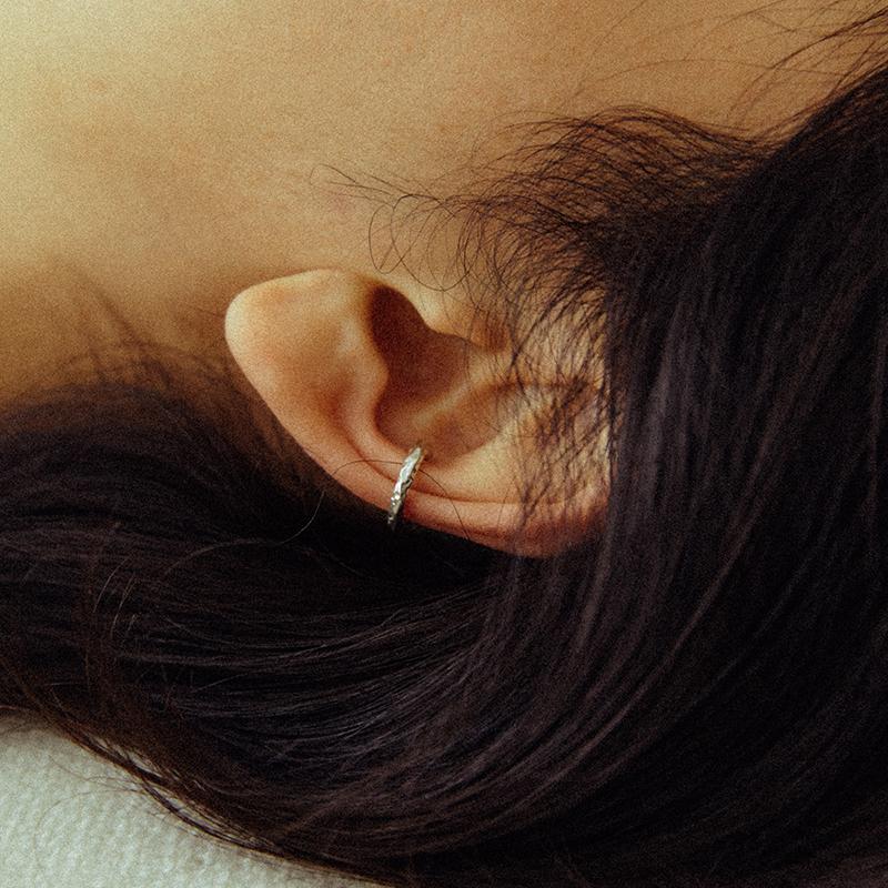 Mini Curved Earcuff 비정형 미니 이어커프