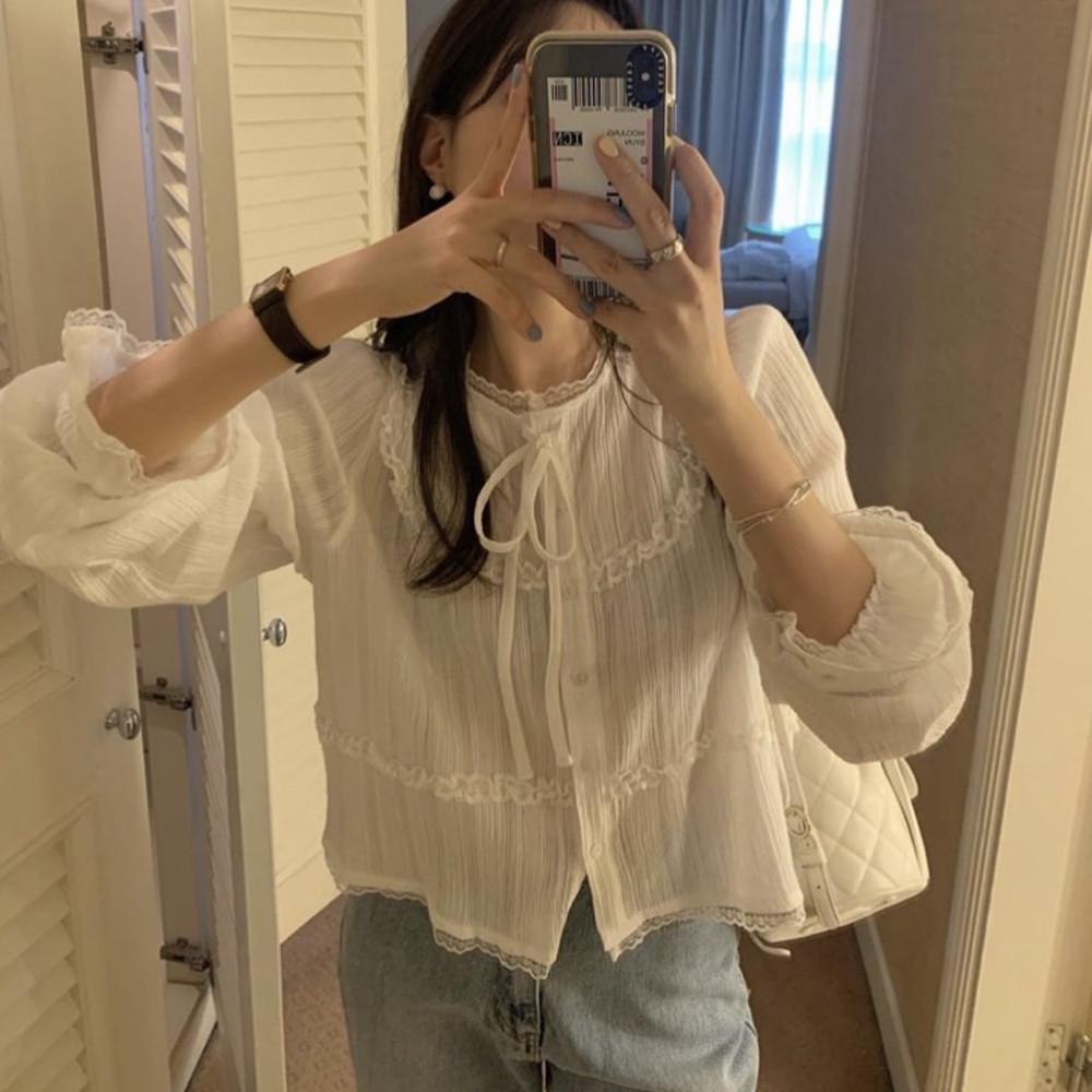 (무료배송) 봄신상 유니즈 프리티영띵 엠마 블라우스 / 레이스 셔링 리본 블라우스