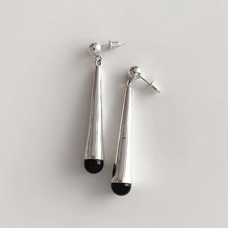 CALLA EARRING