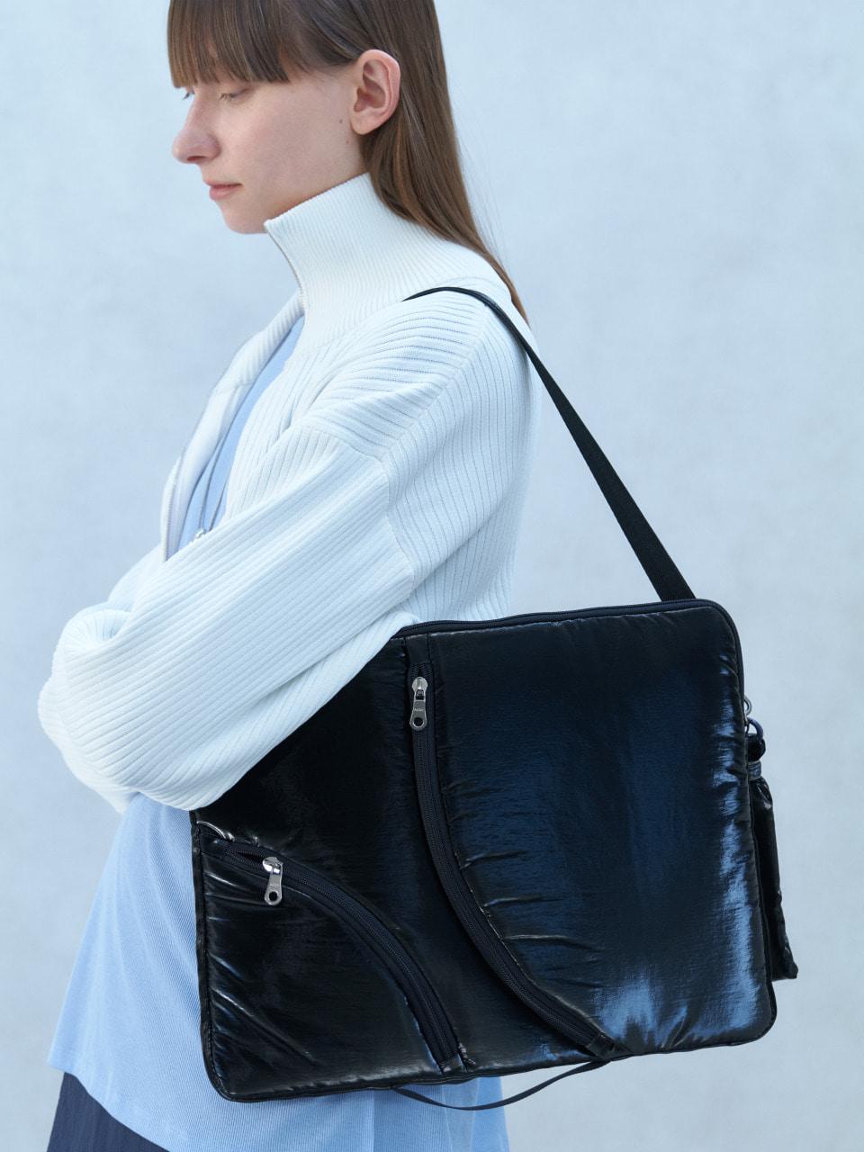 Lake 16" Laptop Clutch_Black