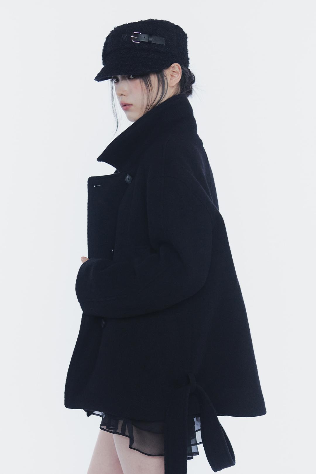 LUNA BELLBOY CAP black