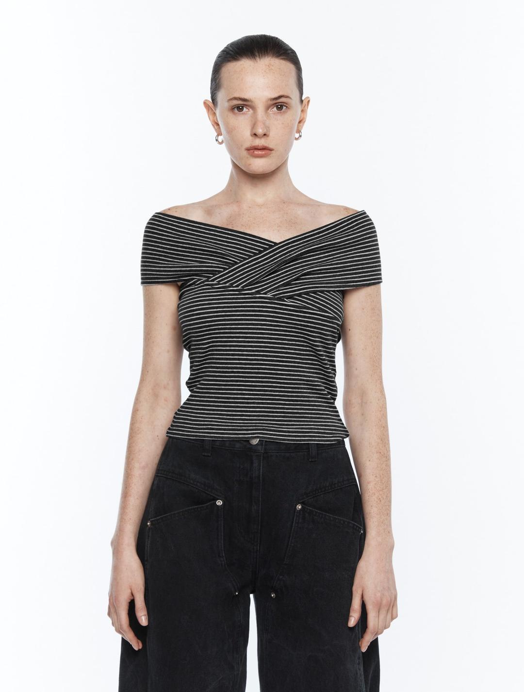 CROSS-OVER OFF-SHOULDER TOP