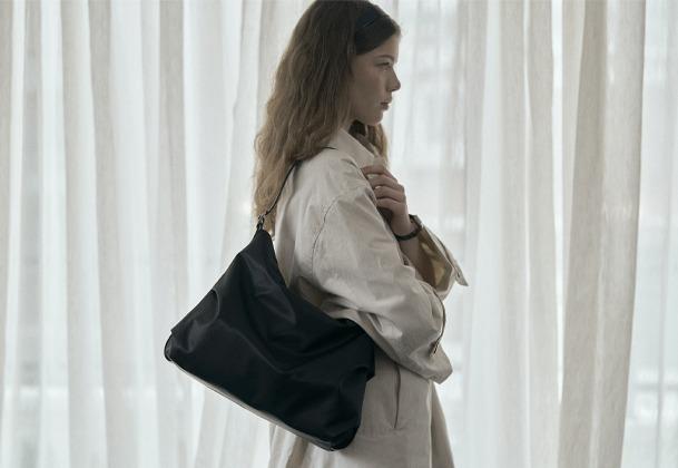 REMEMBER JANE - Balloon L - Black