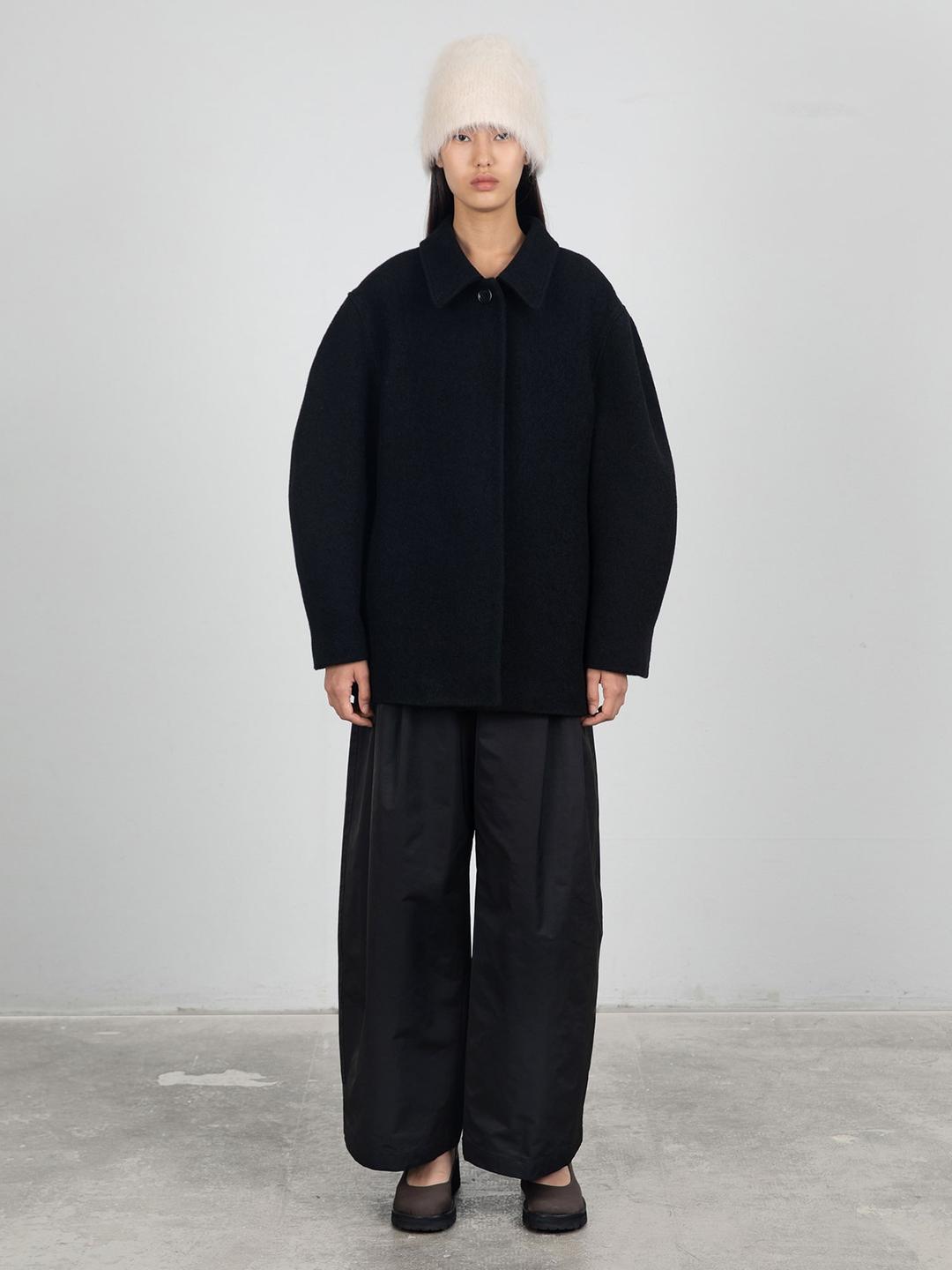 Women Hourglass Half Coat - Black