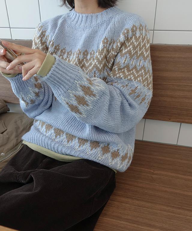 데일리쥬 러슨즈 노르딕 오버핏 라운드넥 니트