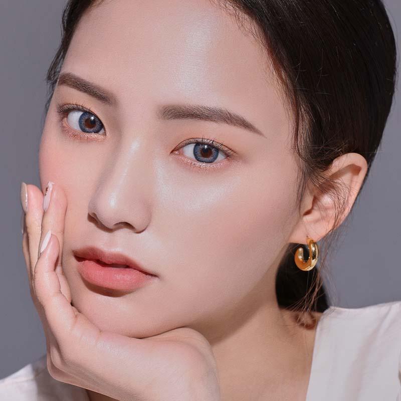 오버센티멘탈 크리스틴 블루