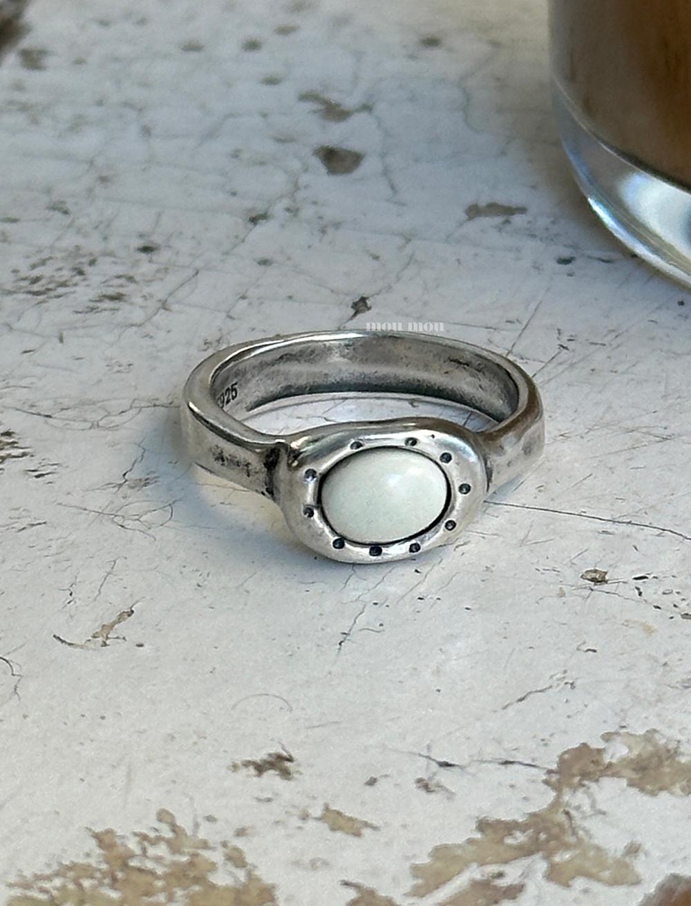 빈티지 화이트 터키석 반지 vintage white Turquoise ring