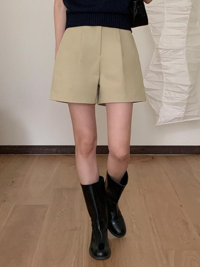아뜨랑스 (허벅지군살컷팅/롱다리비율핏)주문폭주  젠트 원핀턱 코튼 숏 팬츠 하이웨스트 모던핏 가을코디 숏츠 반바지 ps5388