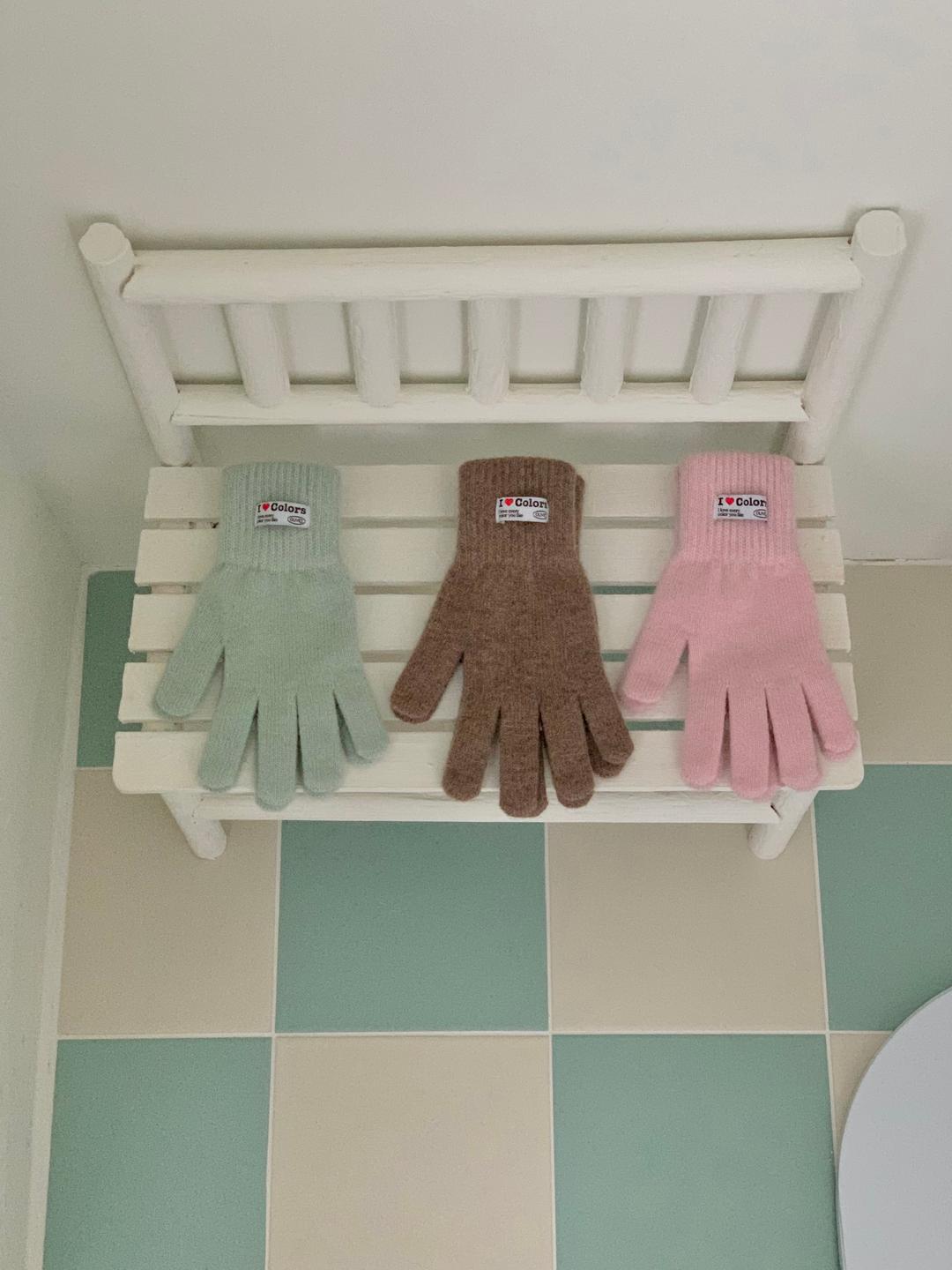 I ♥ COLORS finger hole gloves (3 colors)