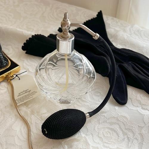 Vintage Perfume Bottle Atomiser by "VCA" (no.2201960)