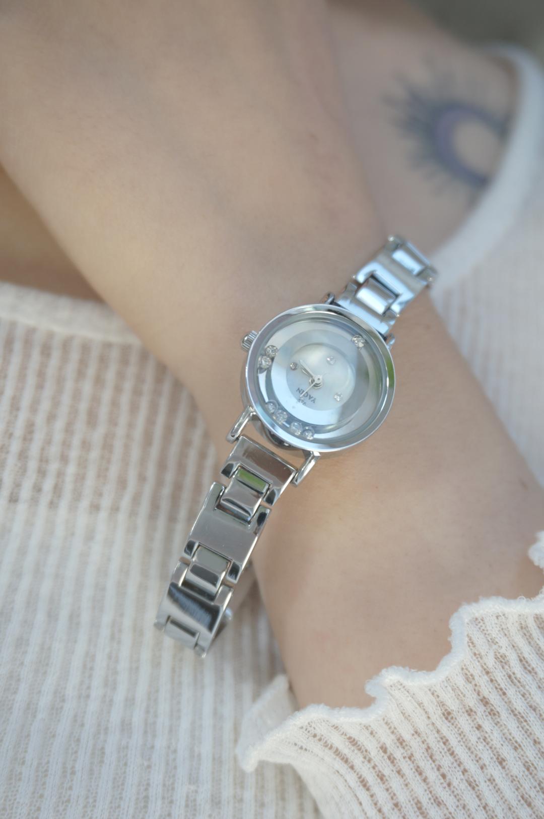 Moving Cubic Watch