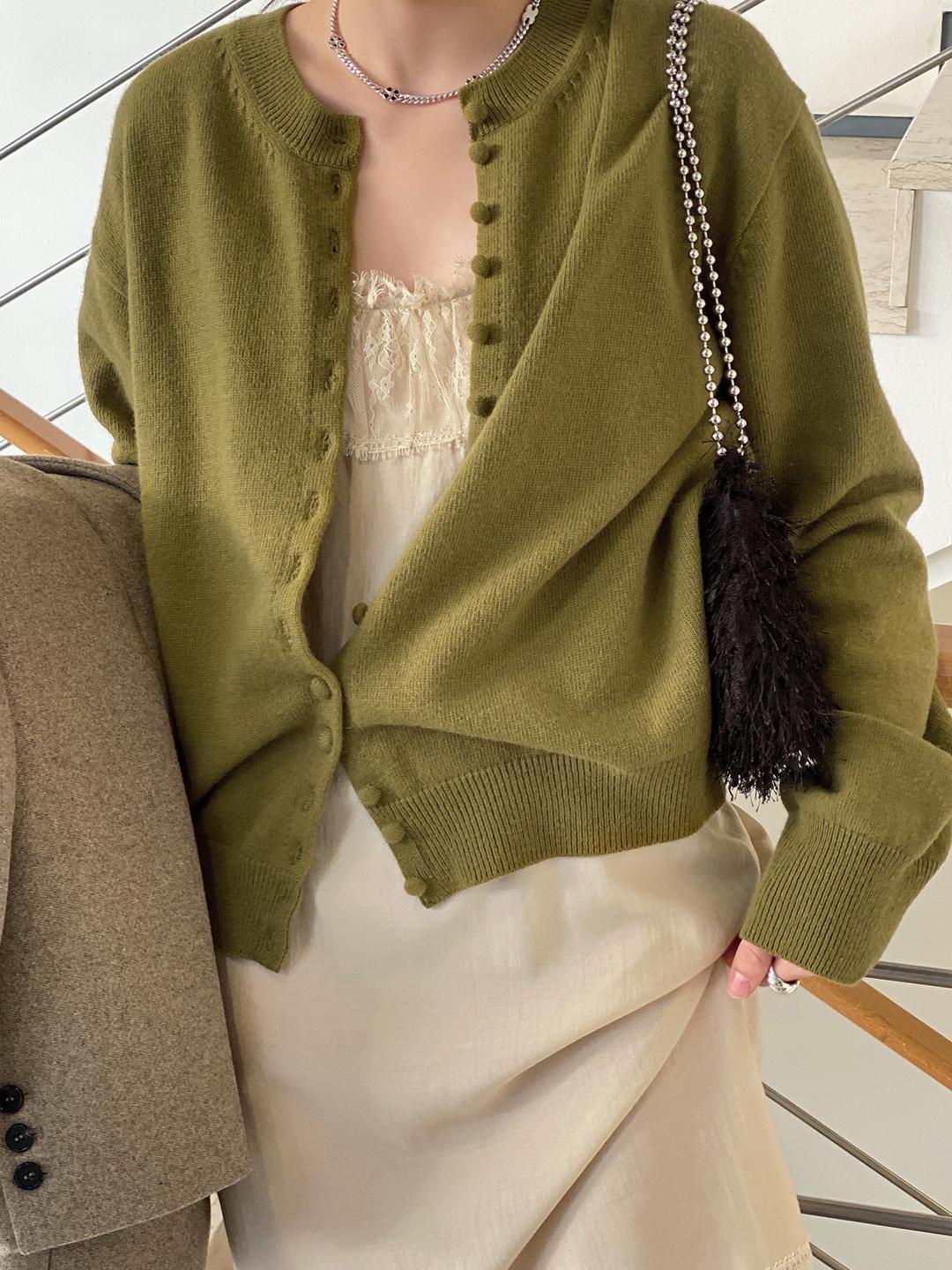 Bean button cardigan