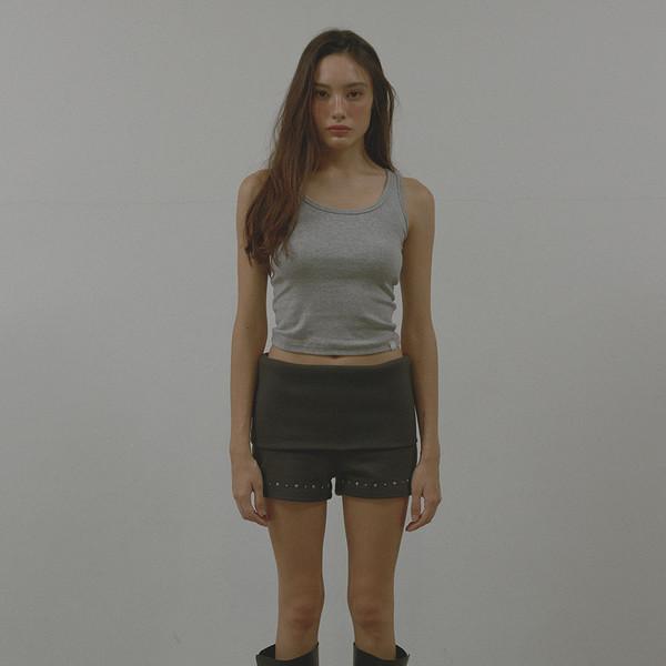 STUD RIB SHORTS (CHARCOAL) (10월 17일 예약배송)
