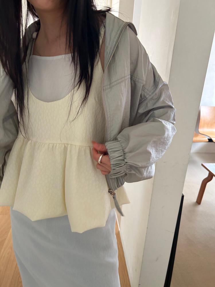[뮤즈] underrow 언더로우 24ss 언더 뷔스티에 블라우스 (3color)