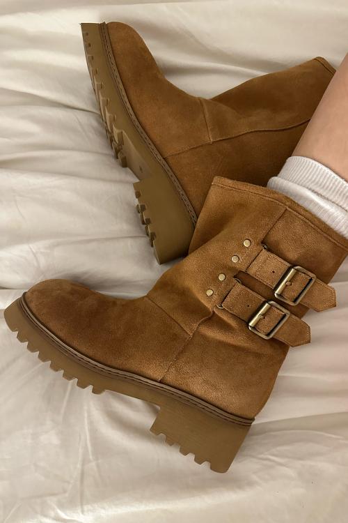 TEDDY BEAR BUCKLE BOOTS IN BROWN