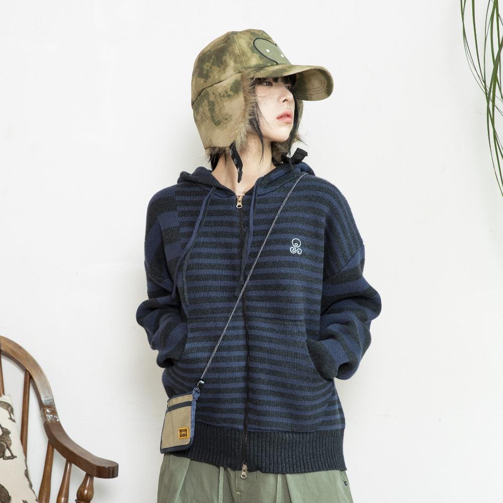 [예약 배송] WXK008 언발란스 스트라이프 니트 후드 집업 (NAVY)