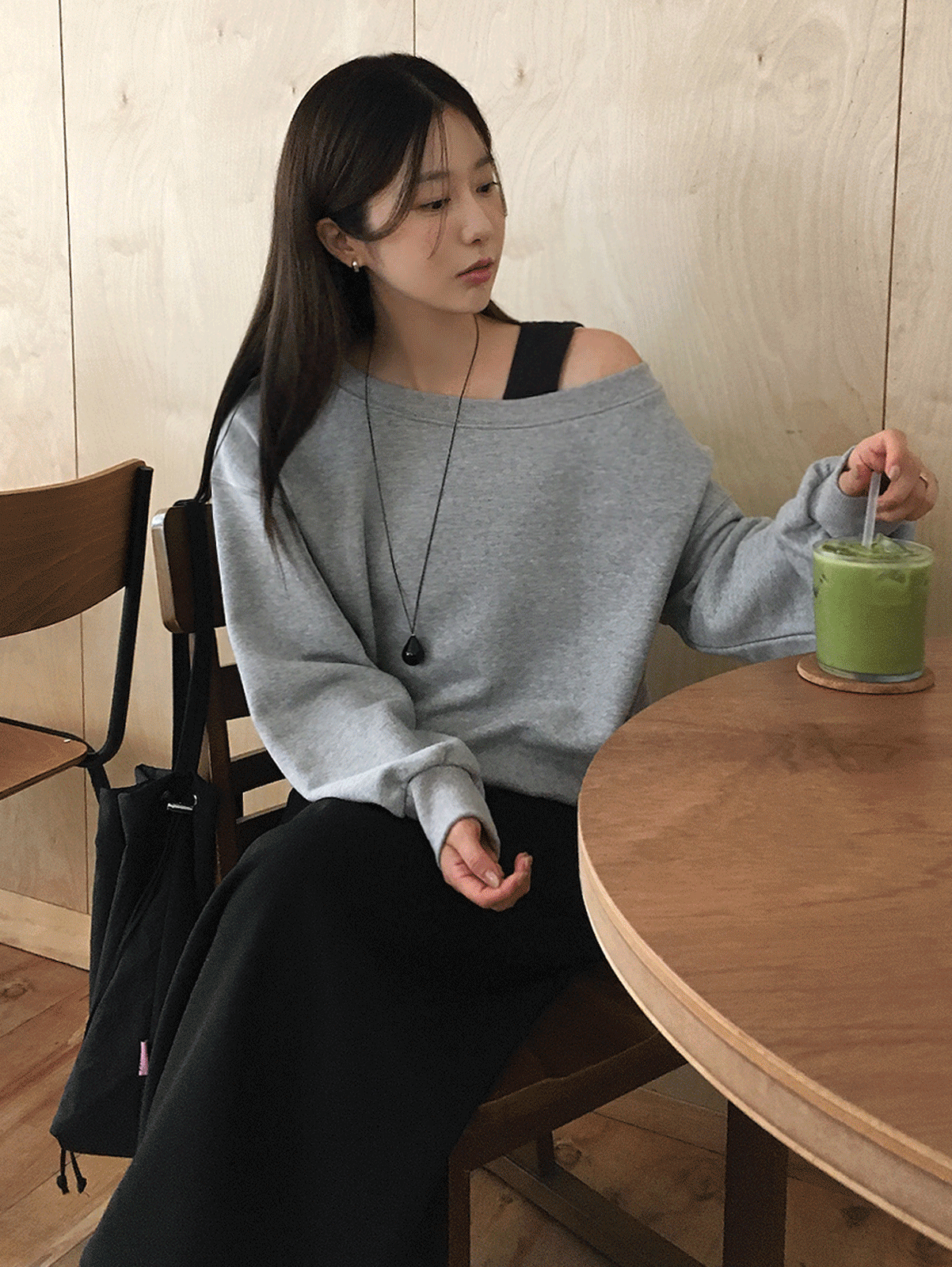 어리틀빗 off shoulder mtm (3color) 주문폭주!