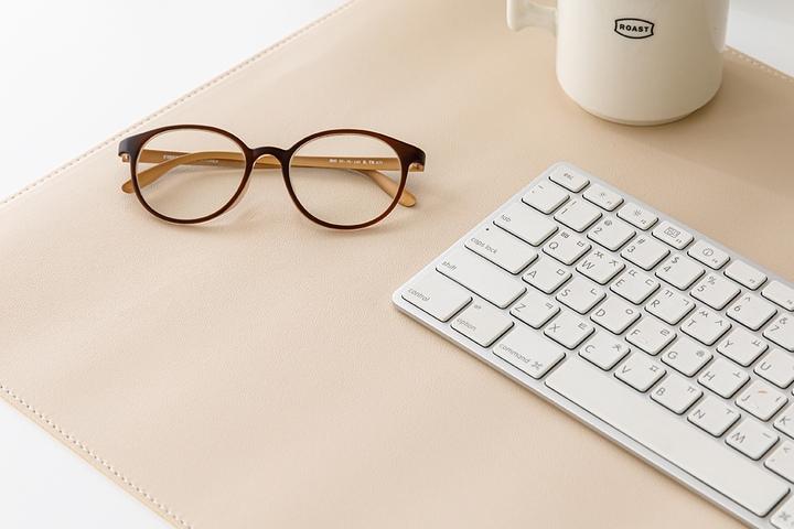 비비드 와이드 논슬립 가죽 데스크매트 책상매트 9colors 중(60x30)