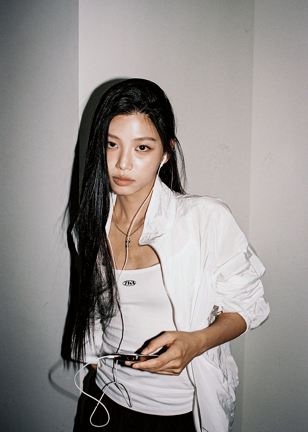 High-neck windbreaker