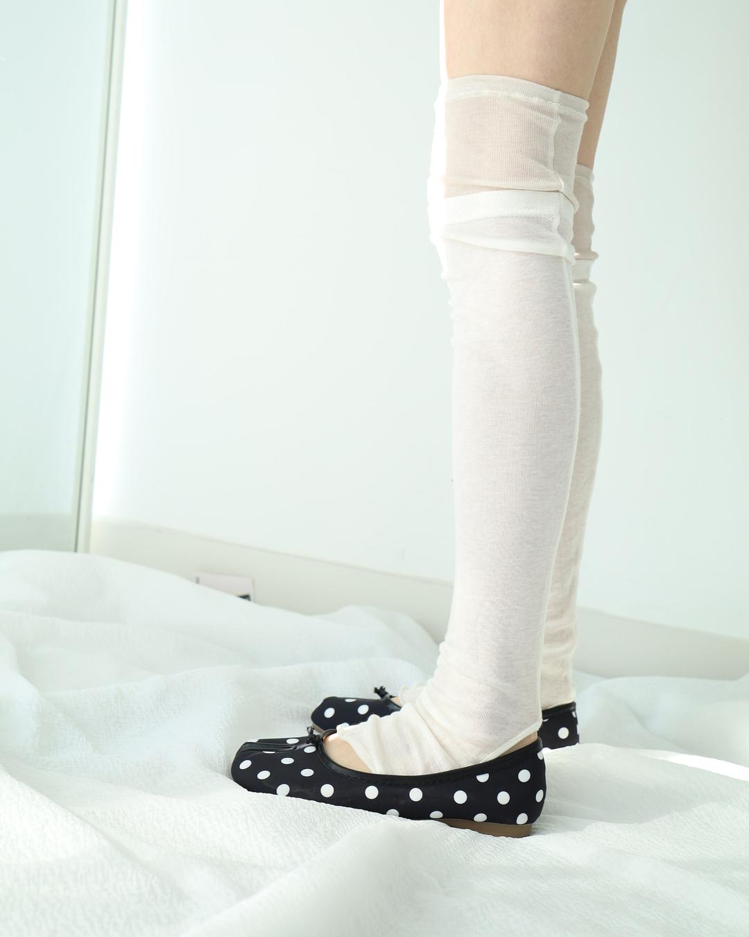tabi dot loafer