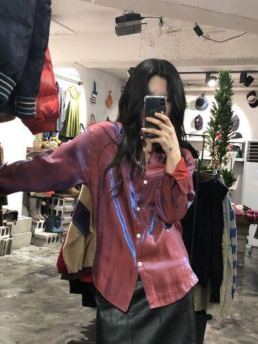 Ssknkn wine glossy blouse