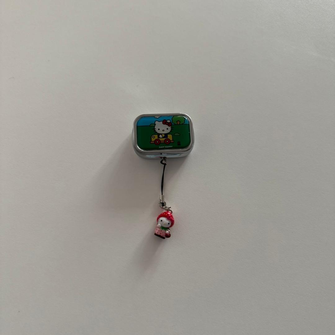 딸기키티 고리 장식