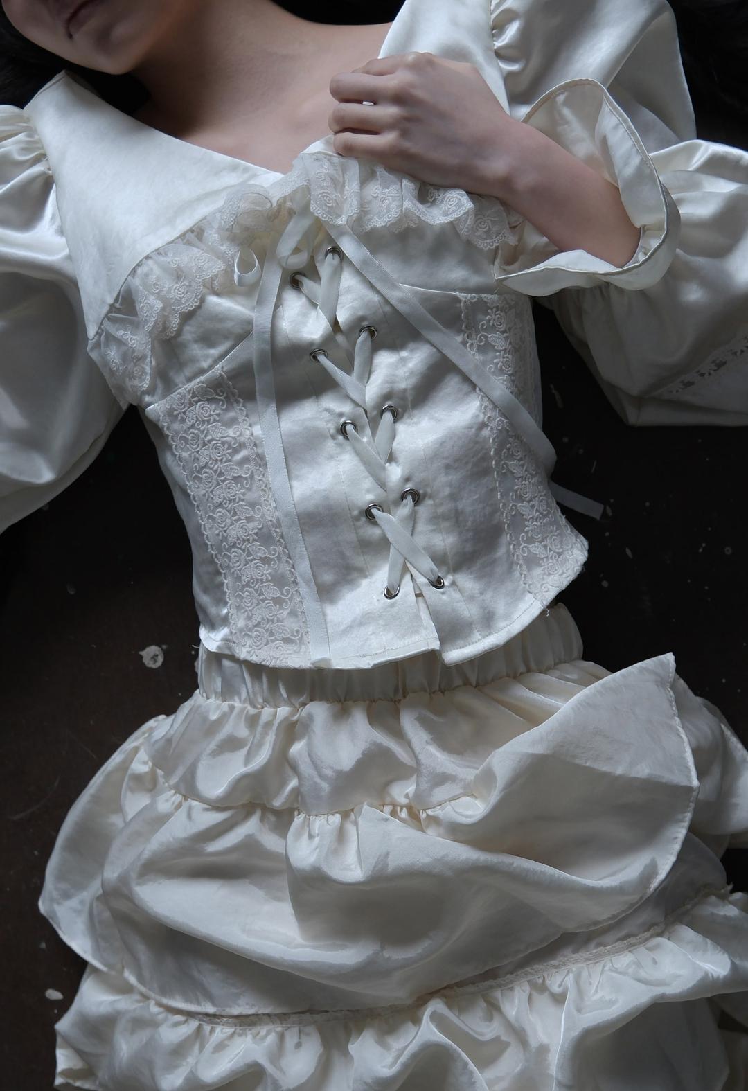 Satin Eyelet Corset Blouse, 2color