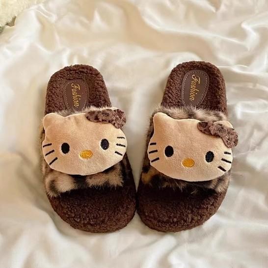 헬로키티 레오파드 퍼 극세사 겨울 슬리퍼 (브라운) 일본 캐릭터 실내화