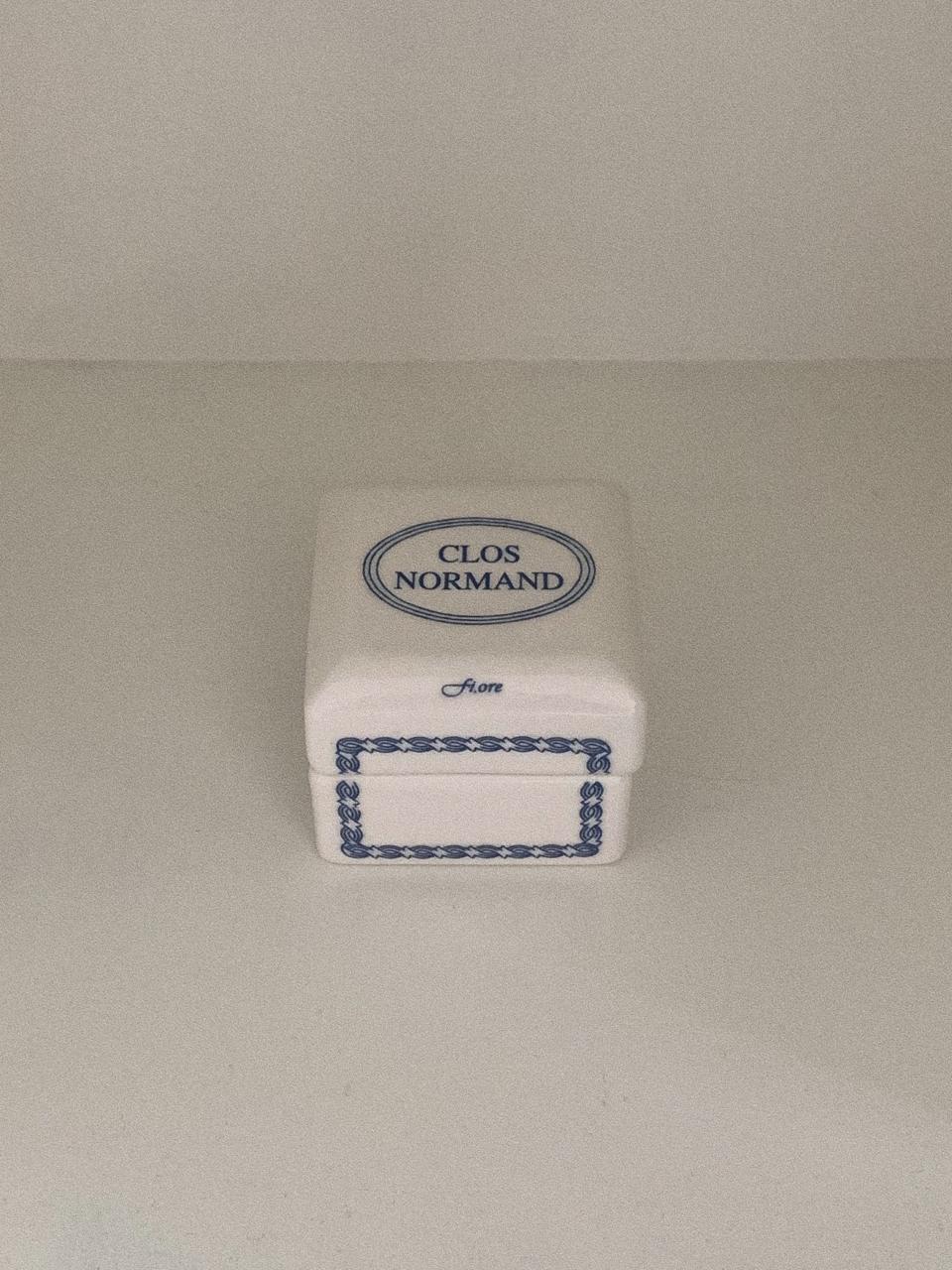 clos normand ceramic box