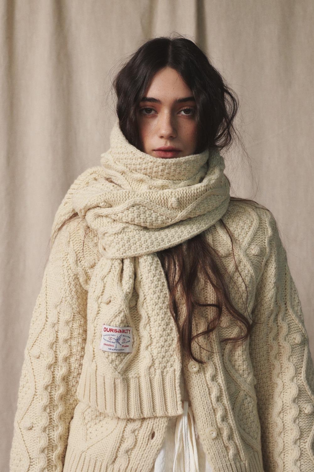 Vintage Cable Muffler / Cream