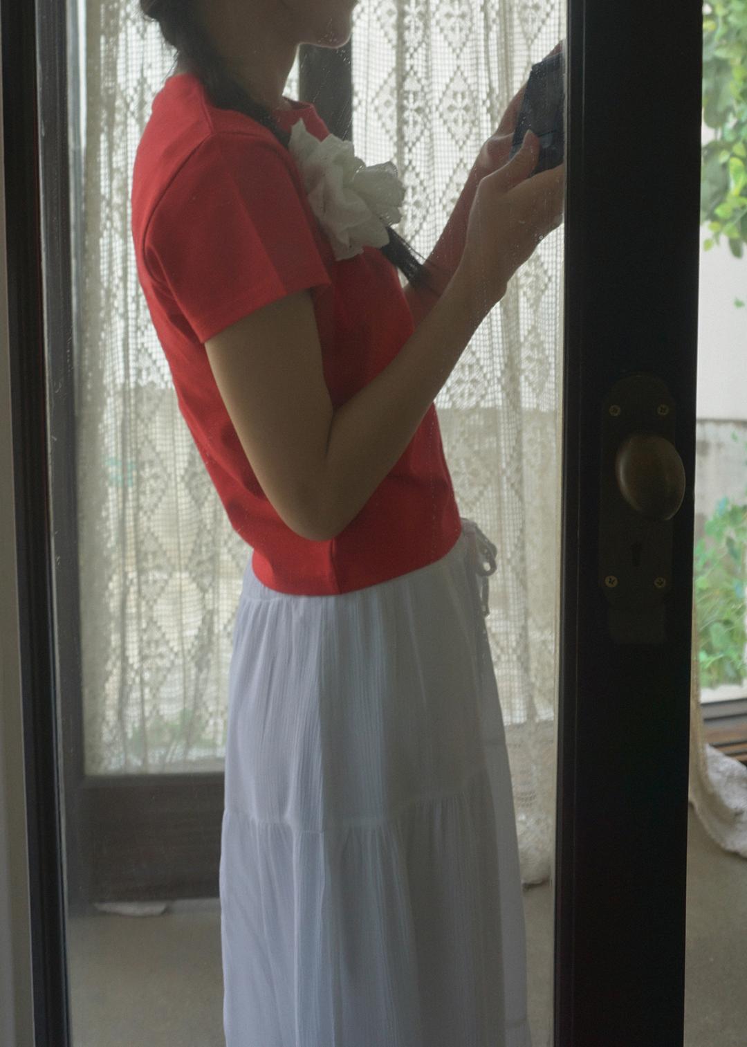 [Monoa Made] embroidery basic tee_Red