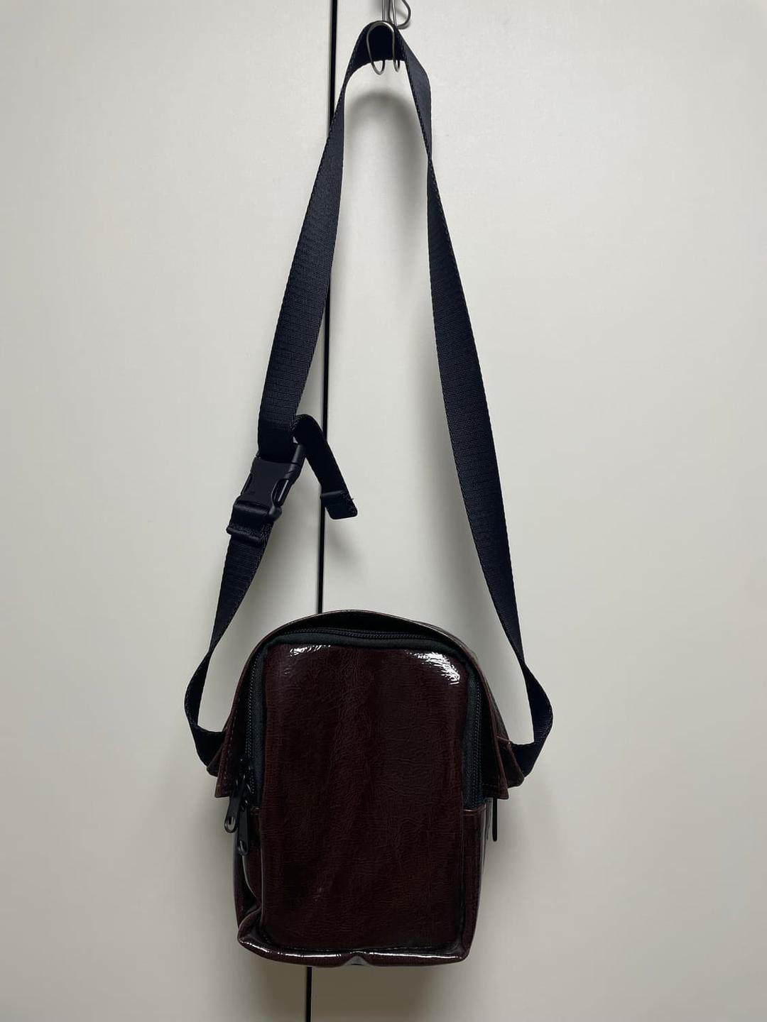 레귤러 스포츠 브라운 백 | 후루츠패밀리